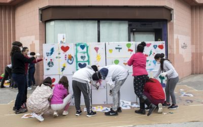 Tanquem l’any fent artivisme a L’H i Tarragona per sensibilitzar la comunitat